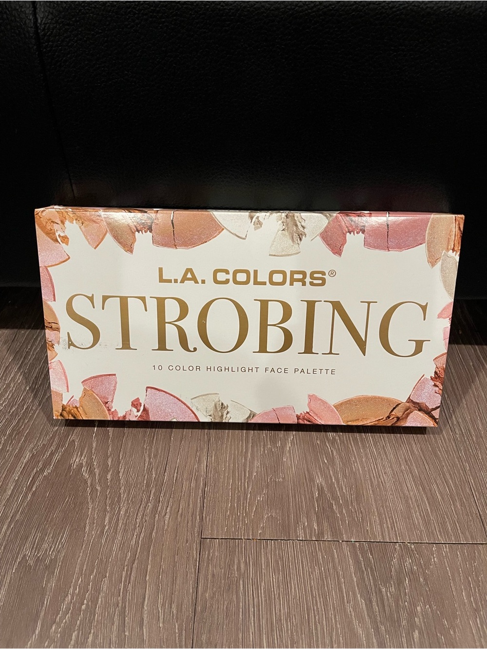 L.A. COLORS Strobing 10 Color Highlight Face Palette